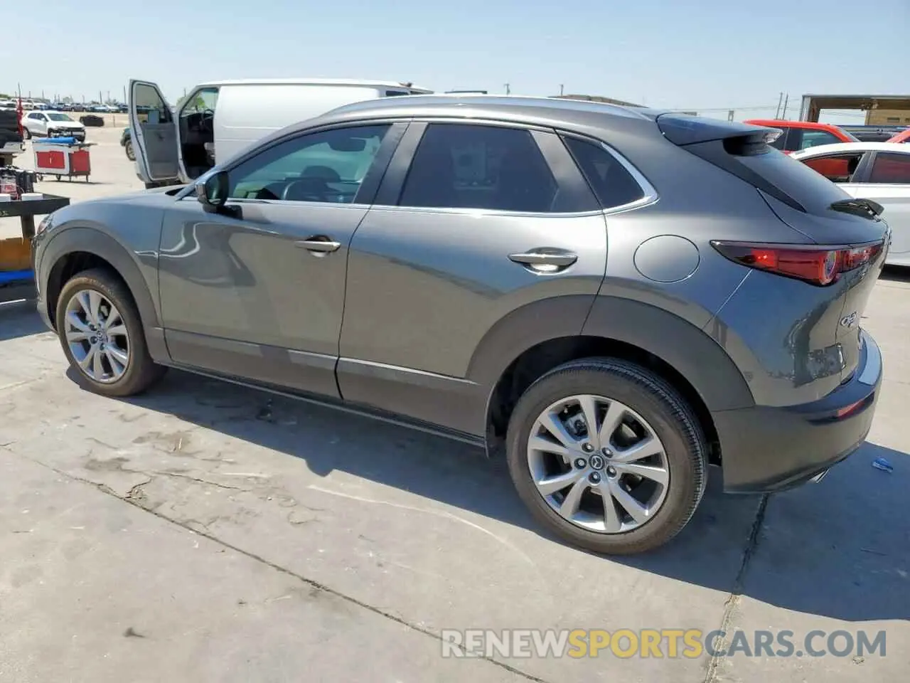 2 Photograph of a damaged car 3MVDMBBM9PM552085 MAZDA CX30 2023