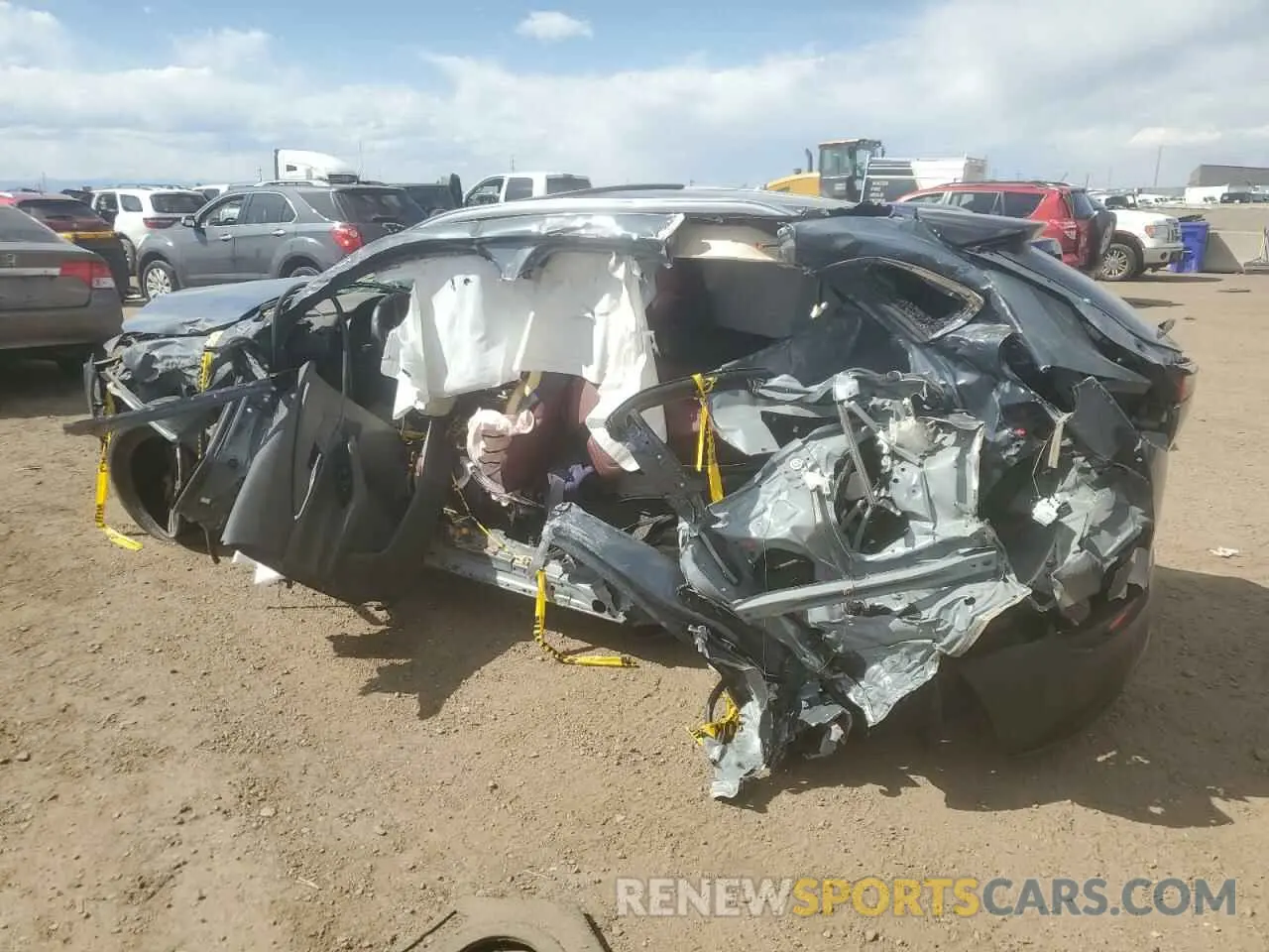 2 Photograph of a damaged car 3MVDMBCM1PM578257 MAZDA CX30 2023