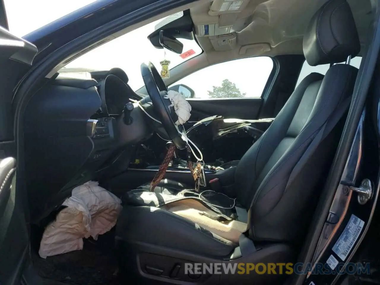 7 Photograph of a damaged car 3MVDMBCM1PM582423 MAZDA CX30 2023