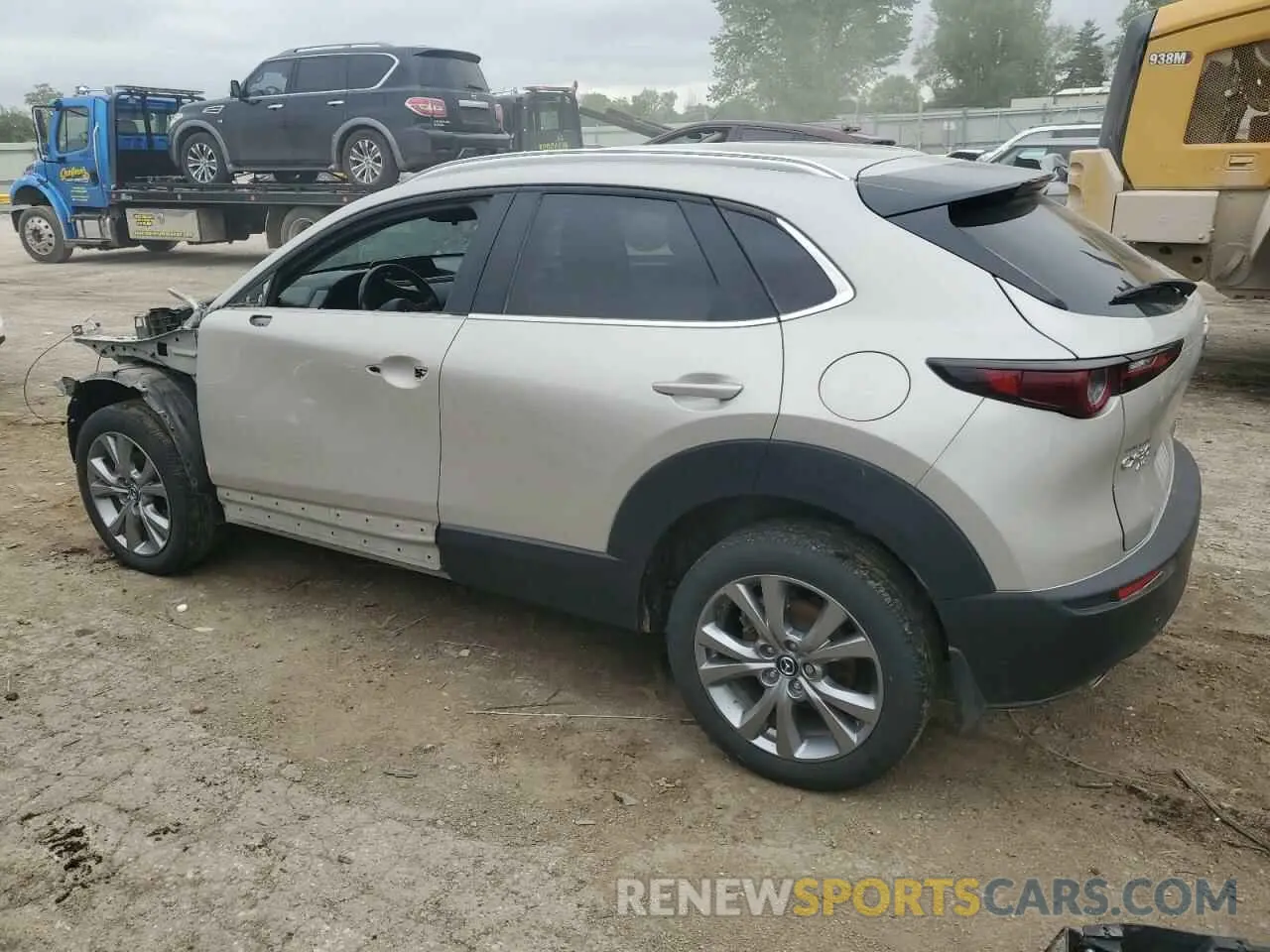2 Photograph of a damaged car 3MVDMBCM2PM522361 MAZDA CX30 2023