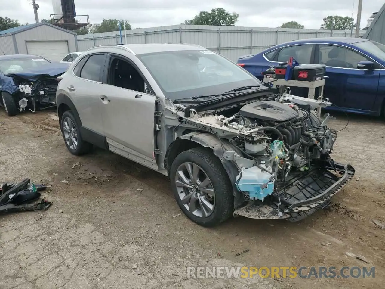 4 Photograph of a damaged car 3MVDMBCM2PM522361 MAZDA CX30 2023
