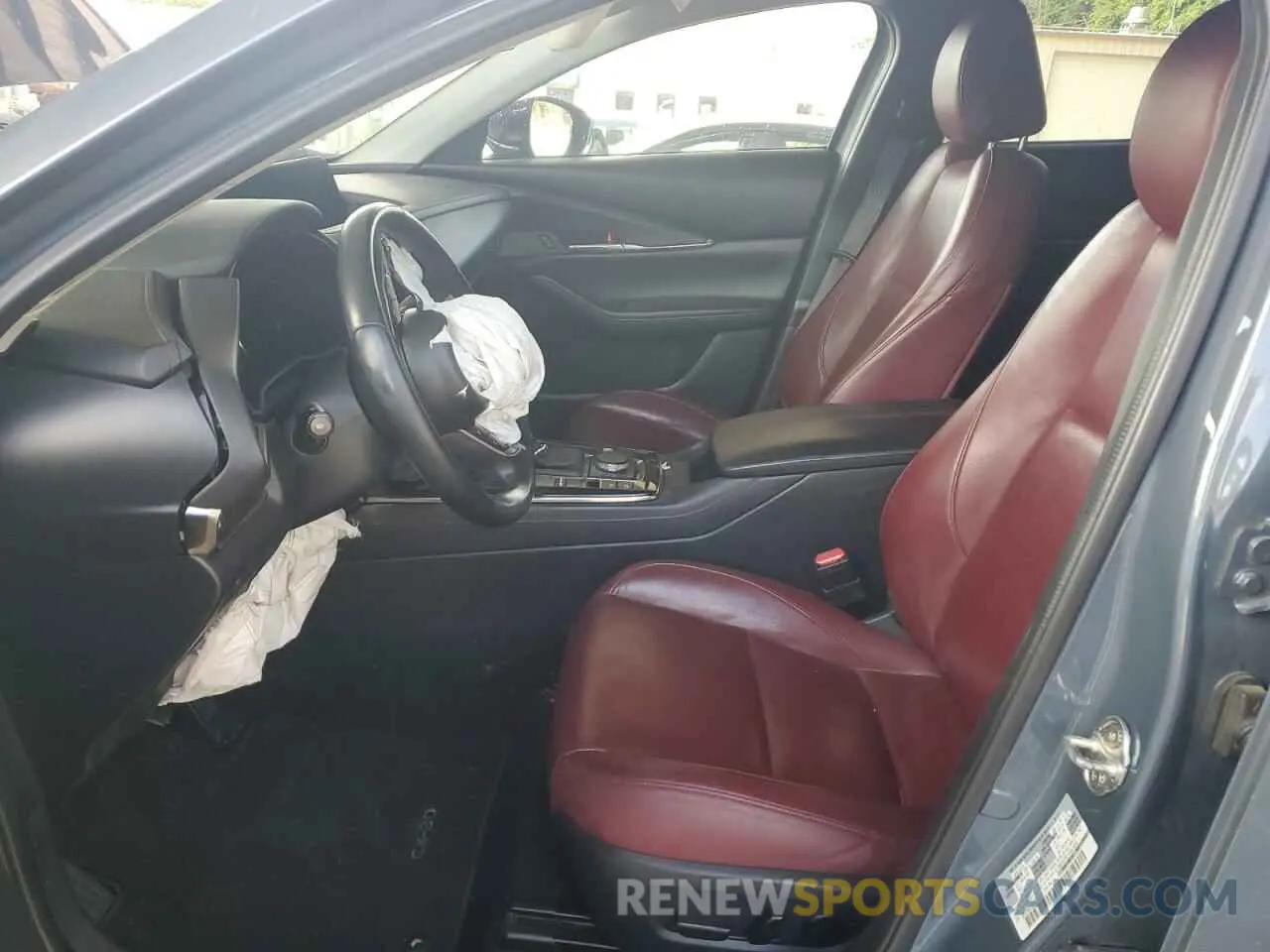 7 Photograph of a damaged car 3MVDMBCM2PM530332 MAZDA CX30 2023