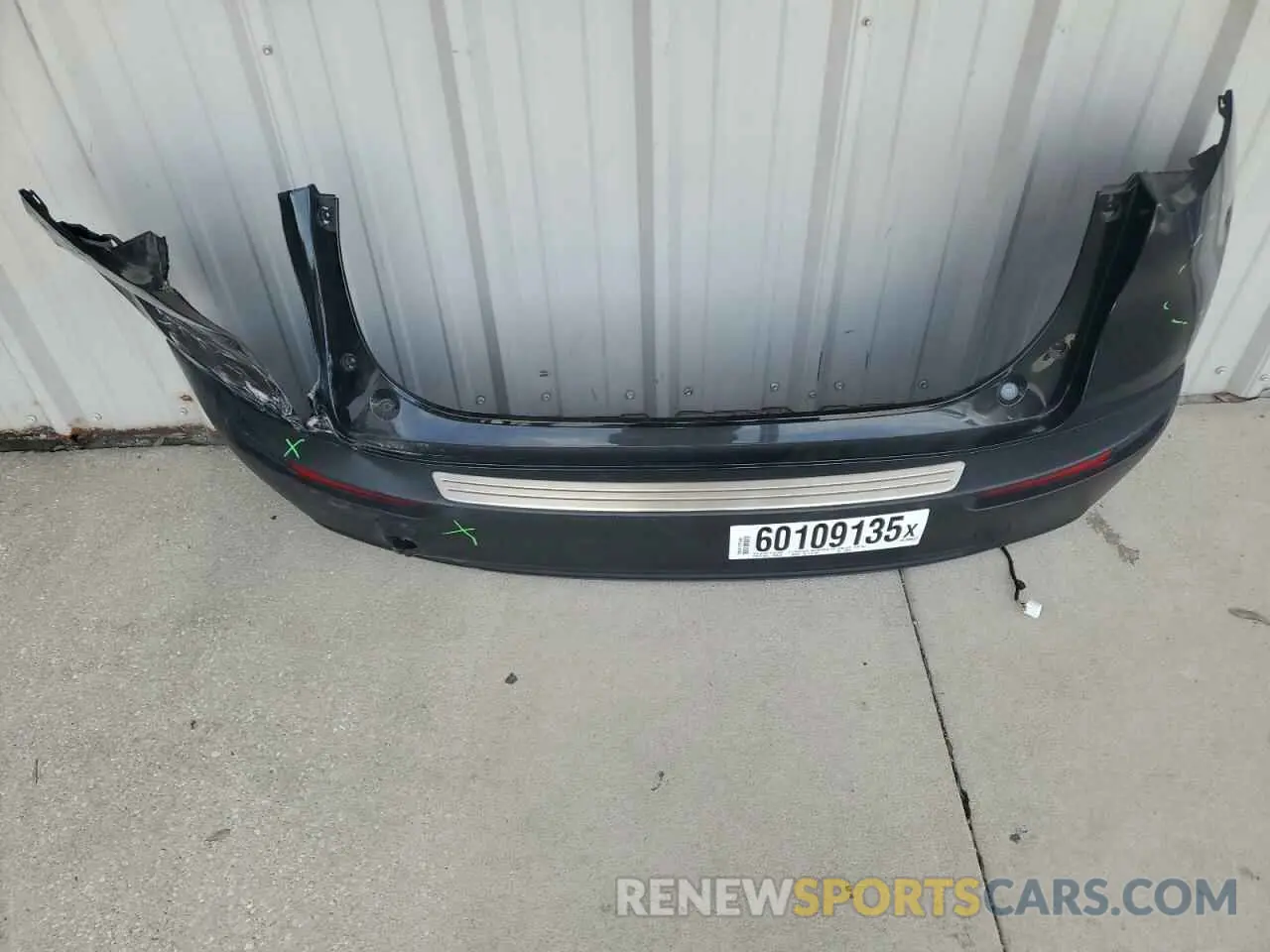 13 Photograph of a damaged car 3MVDMBCM2PM572015 MAZDA CX30 2023