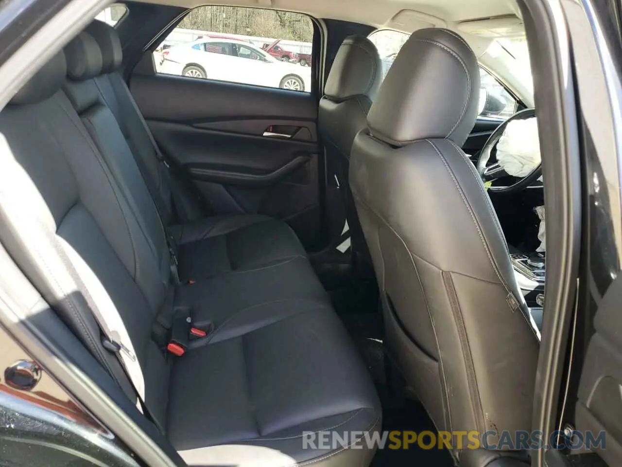 10 Photograph of a damaged car 3MVDMBCM4PM527285 MAZDA CX30 2023