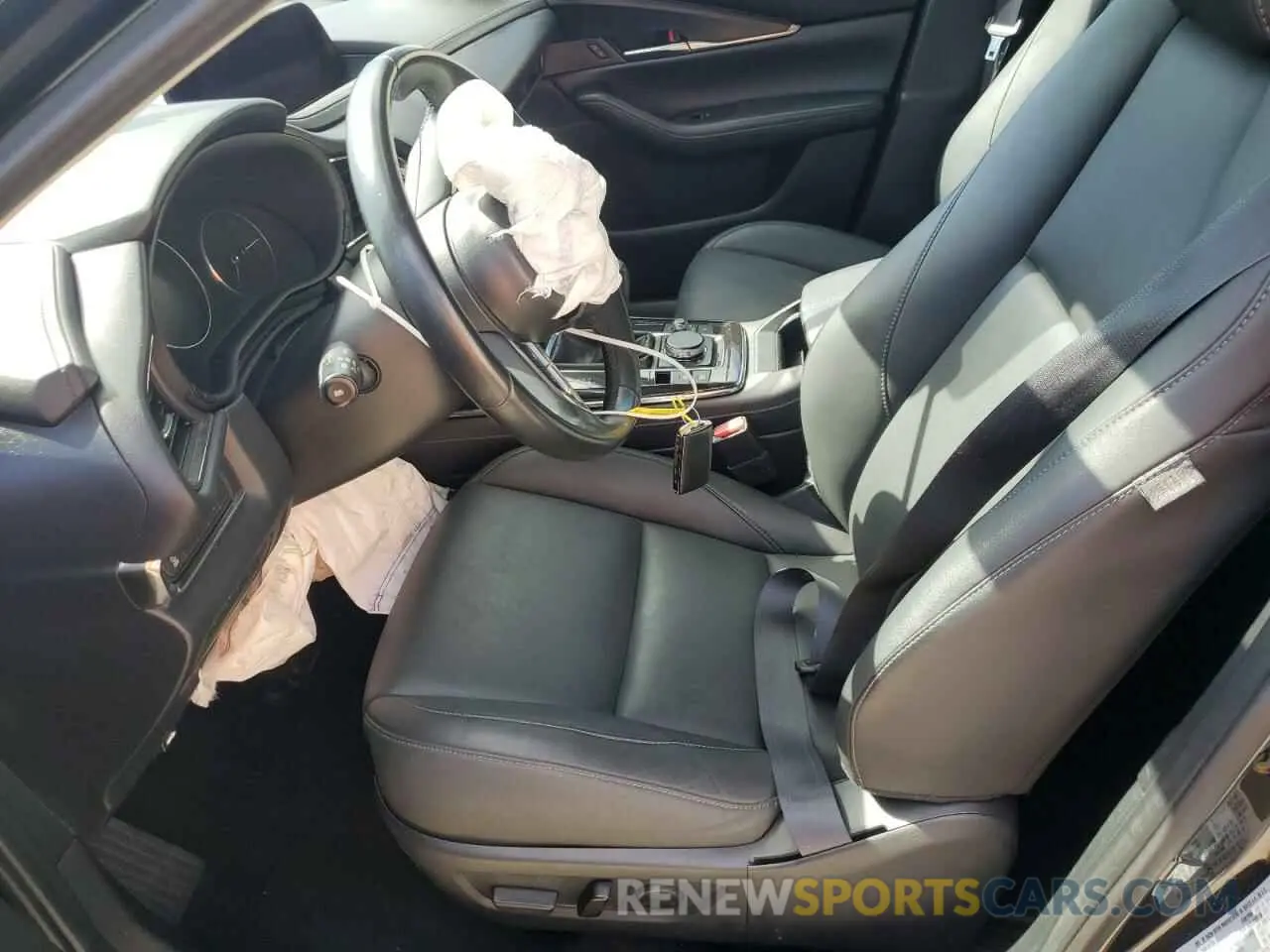 7 Photograph of a damaged car 3MVDMBCM4PM527285 MAZDA CX30 2023