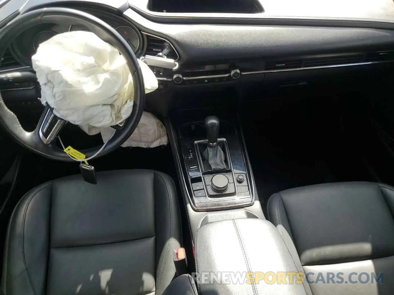 8 Photograph of a damaged car 3MVDMBCM4PM527285 MAZDA CX30 2023