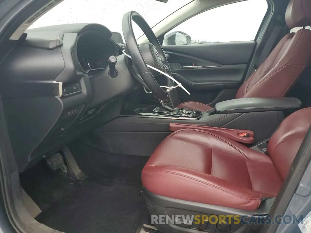 7 Photograph of a damaged car 3MVDMBCM5PM528896 MAZDA CX30 2023