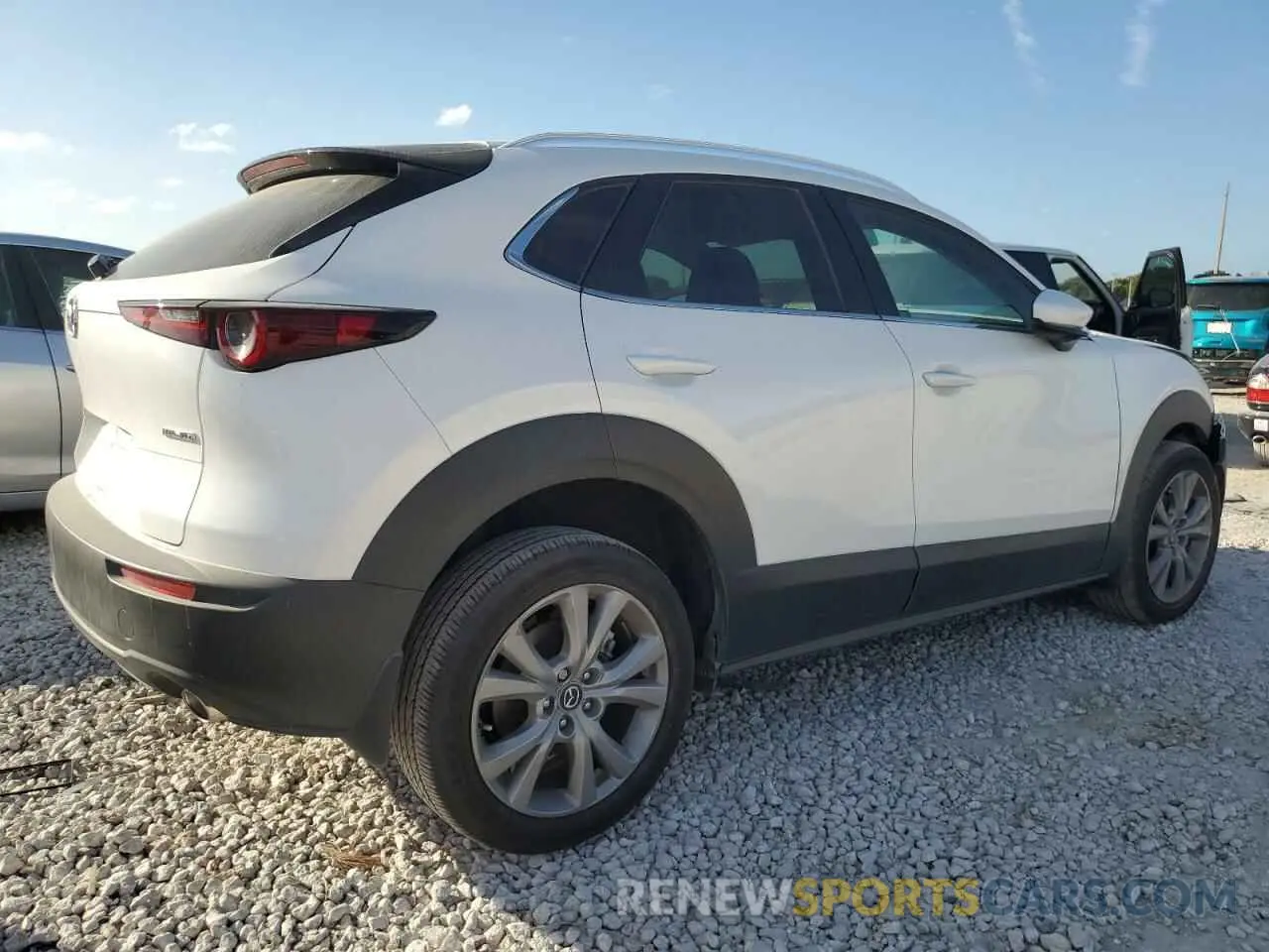 3 Photograph of a damaged car 3MVDMBCM5PM537212 MAZDA CX30 2023