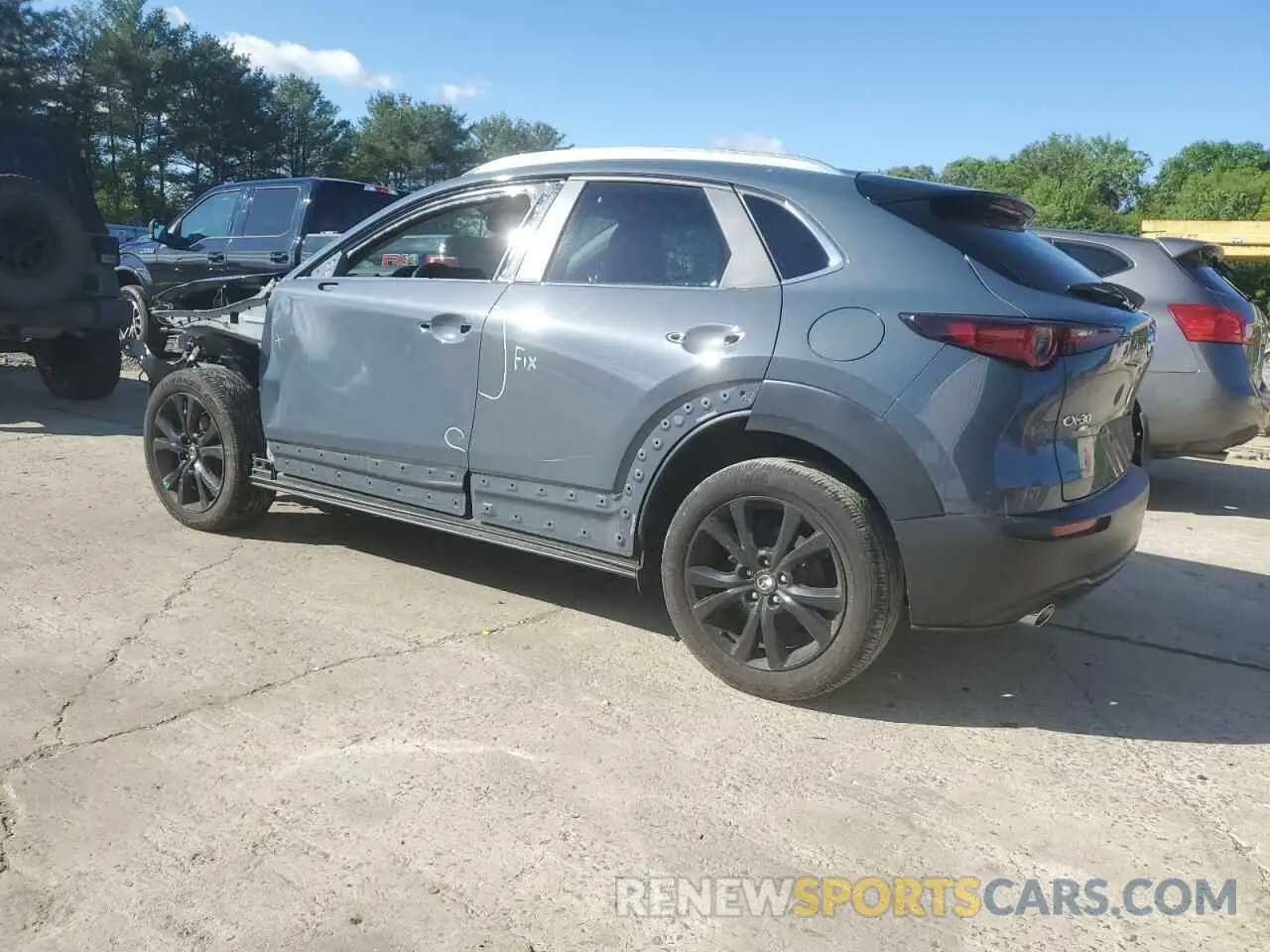 2 Photograph of a damaged car 3MVDMBCM6PM568193 MAZDA CX30 2023