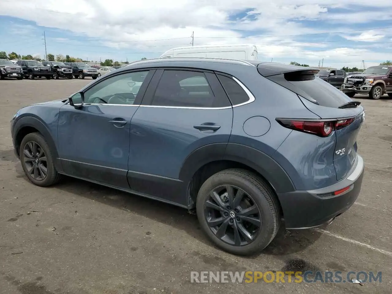 2 Photograph of a damaged car 3MVDMBCM7PM570969 MAZDA CX30 2023
