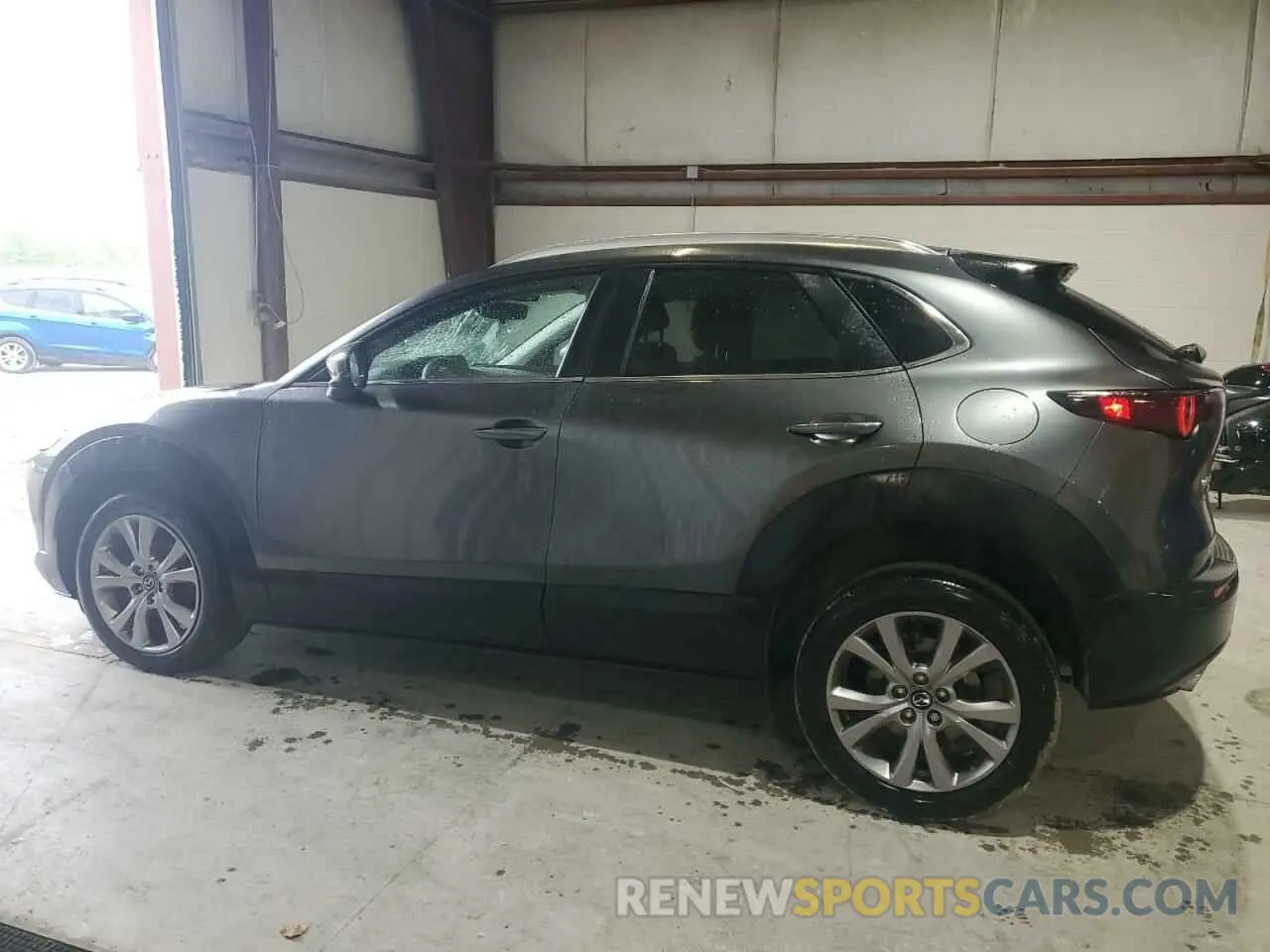 2 Photograph of a damaged car 3MVDMBCM9PM516797 MAZDA CX30 2023