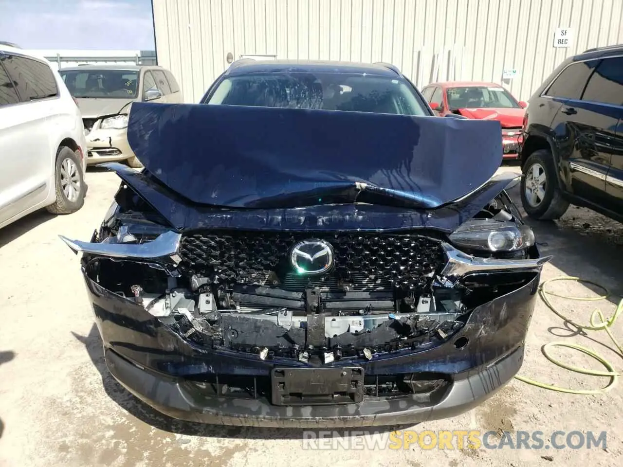 5 Photograph of a damaged car 3MVDMBCMXPM539683 MAZDA CX30 2023
