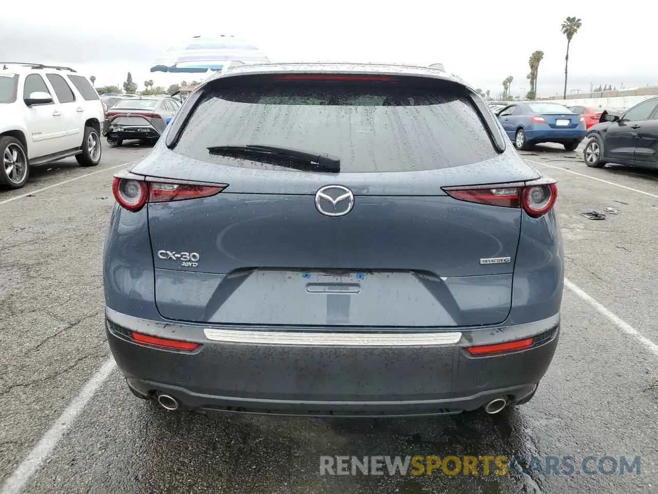 6 Photograph of a damaged car 3MVDMBCMXPM542809 MAZDA CX30 2023