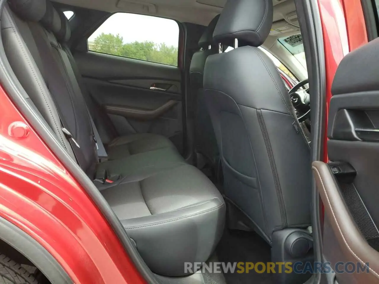 11 Photograph of a damaged car 3MVDMBDM0PM504875 MAZDA CX30 2023