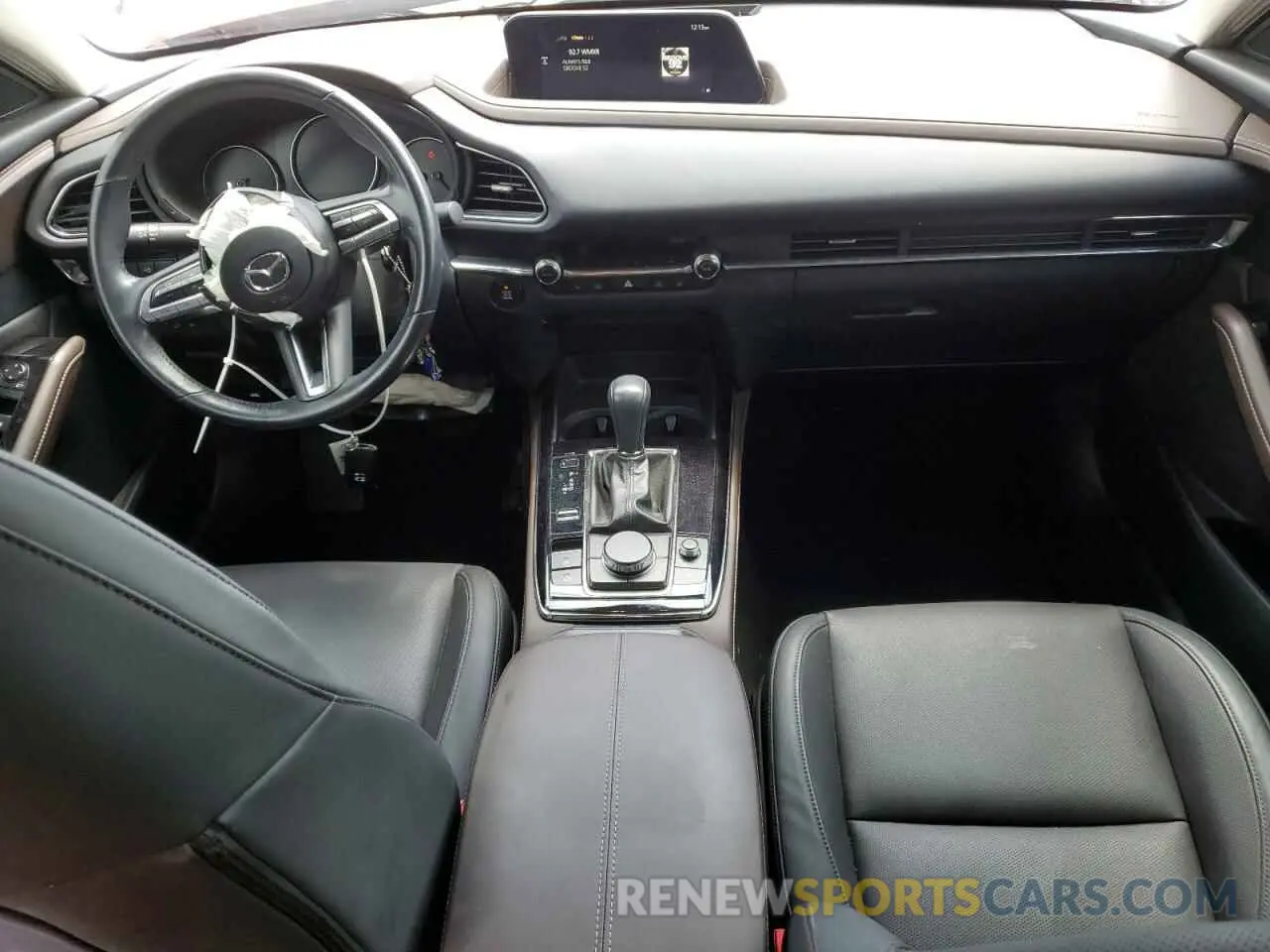 8 Photograph of a damaged car 3MVDMBDM0PM504875 MAZDA CX30 2023