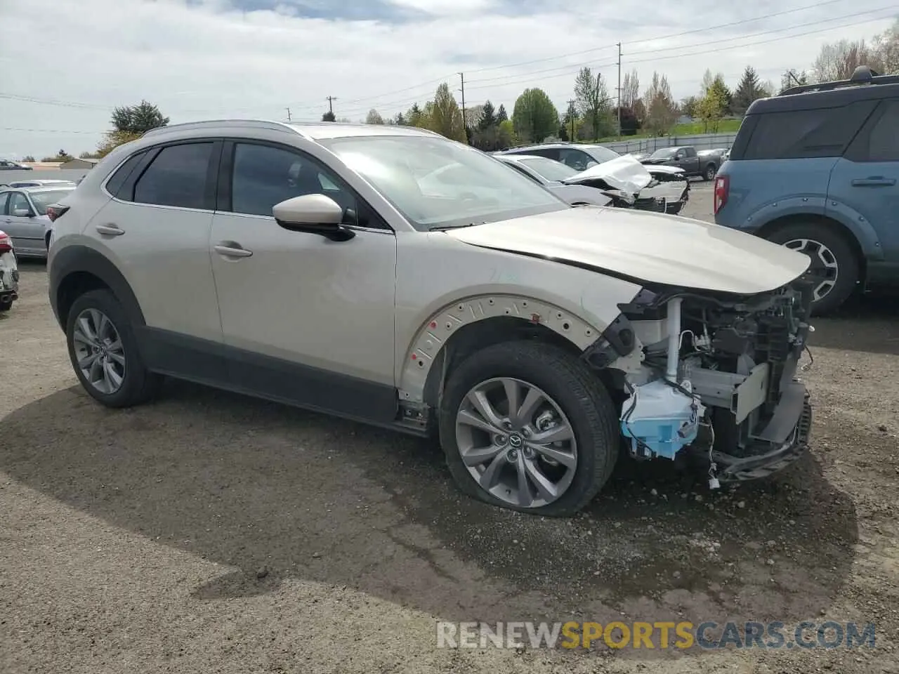 4 Photograph of a damaged car 3MVDMBDM2PM501668 MAZDA CX30 2023