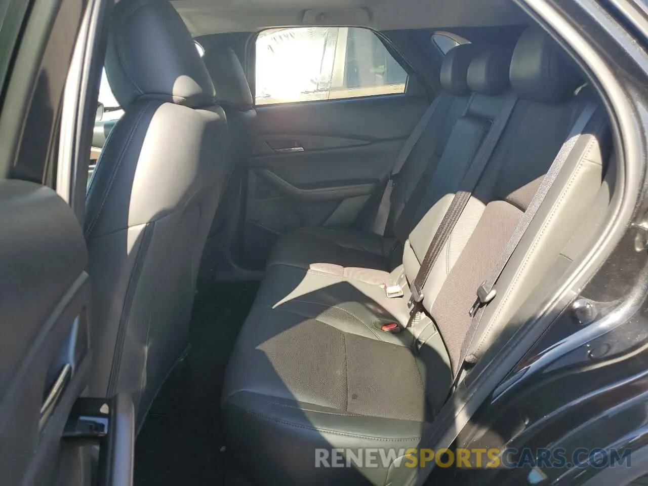 11 Photograph of a damaged car 3MVDMBDM6PM571691 MAZDA CX30 2023