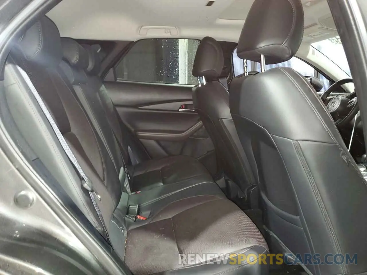 11 Photograph of a damaged car 3MVDMBDMXPM516001 MAZDA CX30 2023