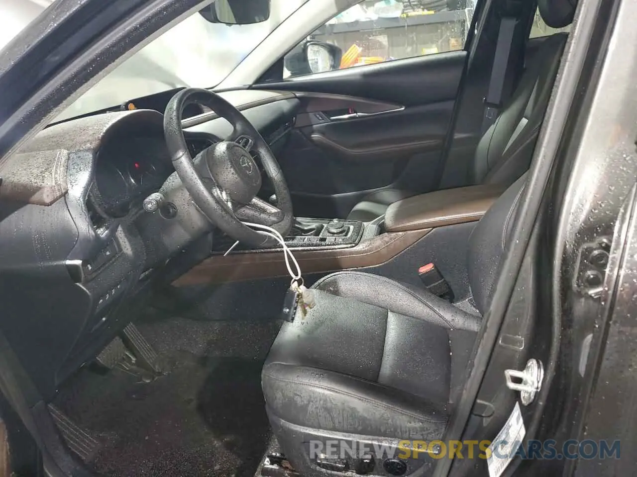 7 Photograph of a damaged car 3MVDMBDMXPM516001 MAZDA CX30 2023
