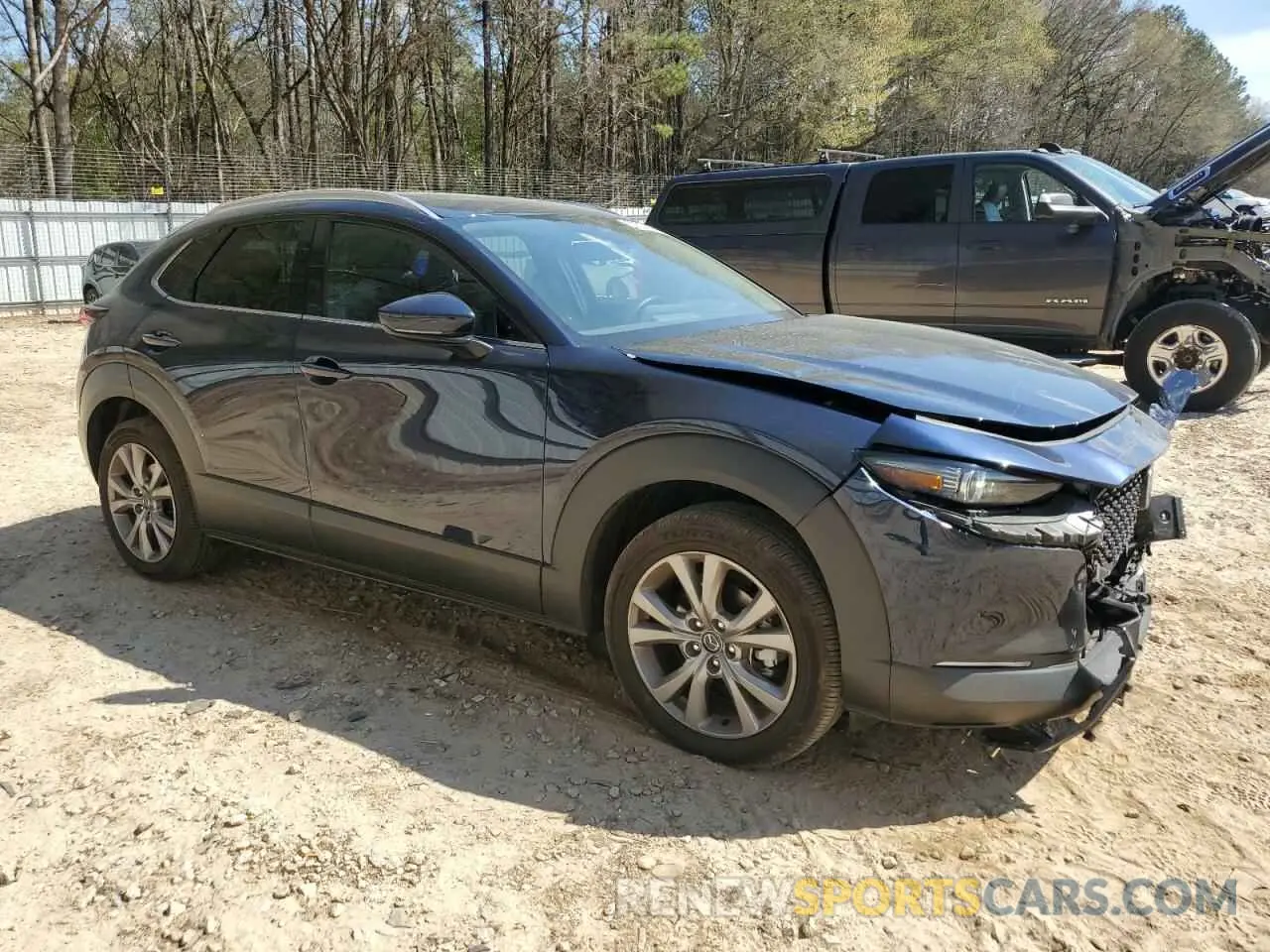 4 Photograph of a damaged car 3MVDMBDMXPM549631 MAZDA CX30 2023
