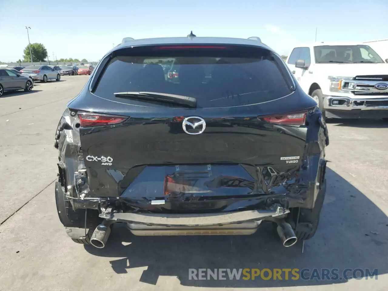 6 Photograph of a damaged car 3MVDMBEY0PM578346 MAZDA CX30 2023