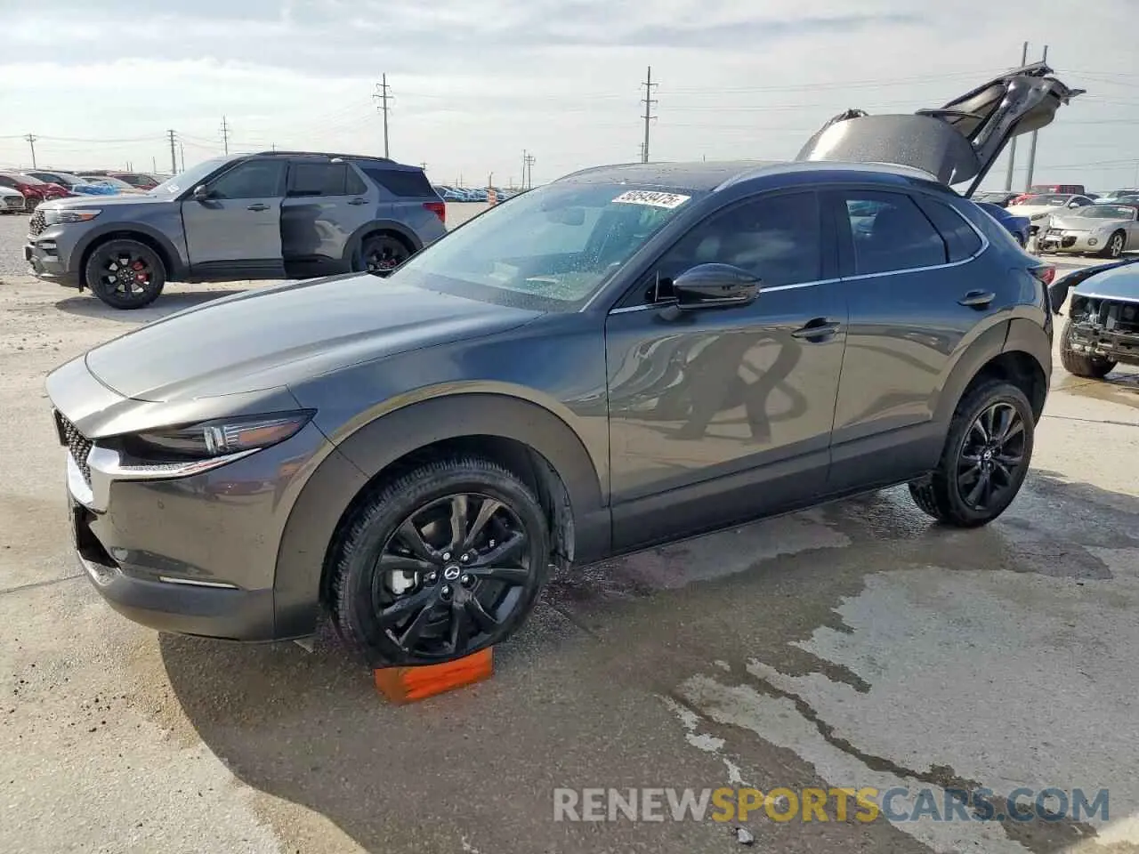 1 Photograph of a damaged car 3MVDMBEY6PM500458 MAZDA CX30 2023