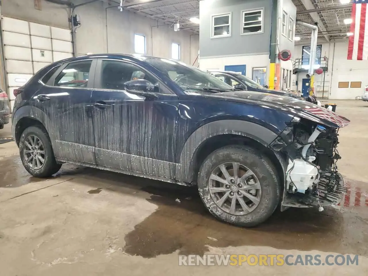 4 Photograph of a damaged car 3MVDMBAM2RM648239 MAZDA CX30 2024