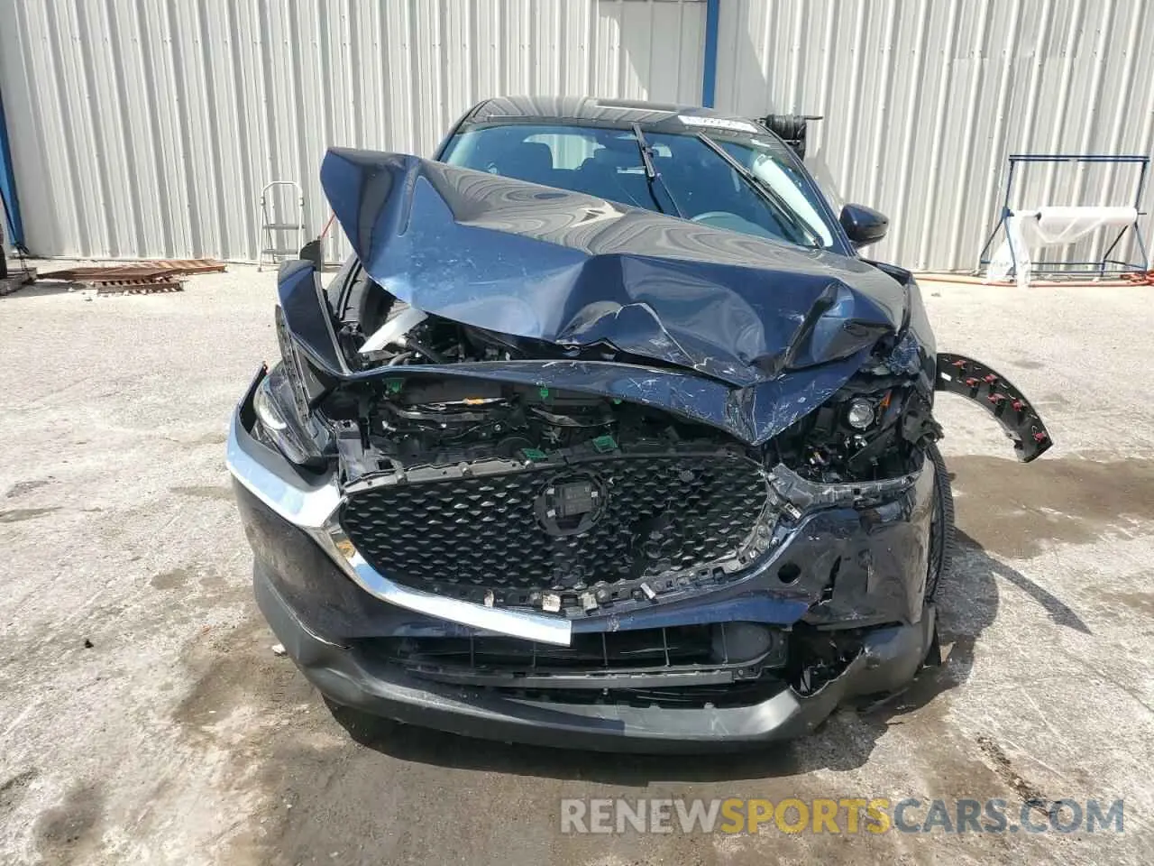5 Photograph of a damaged car 3MVDMBAM4RM617719 MAZDA CX30 2024