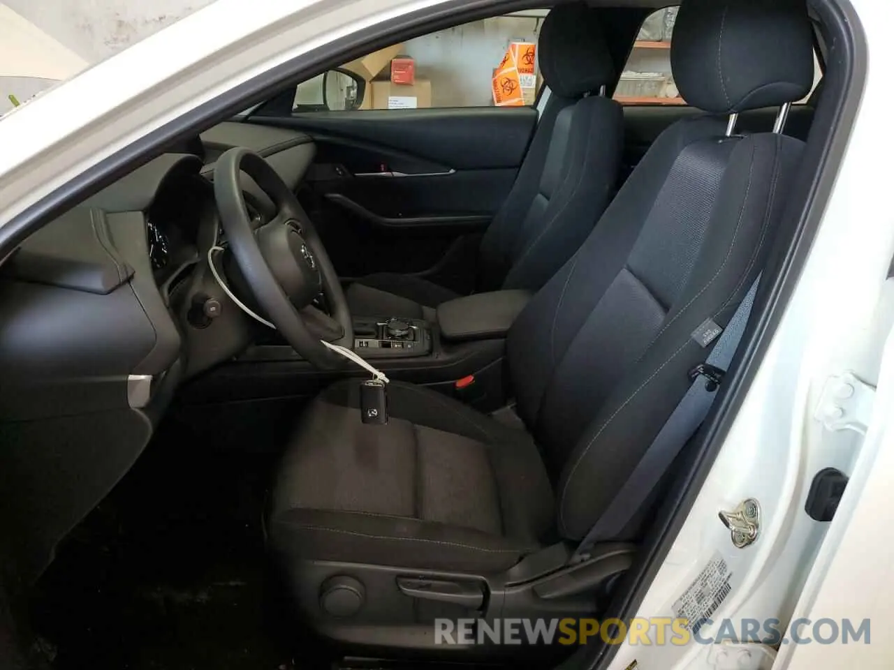 7 Photograph of a damaged car 3MVDMBAM4RM711258 MAZDA CX30 2024