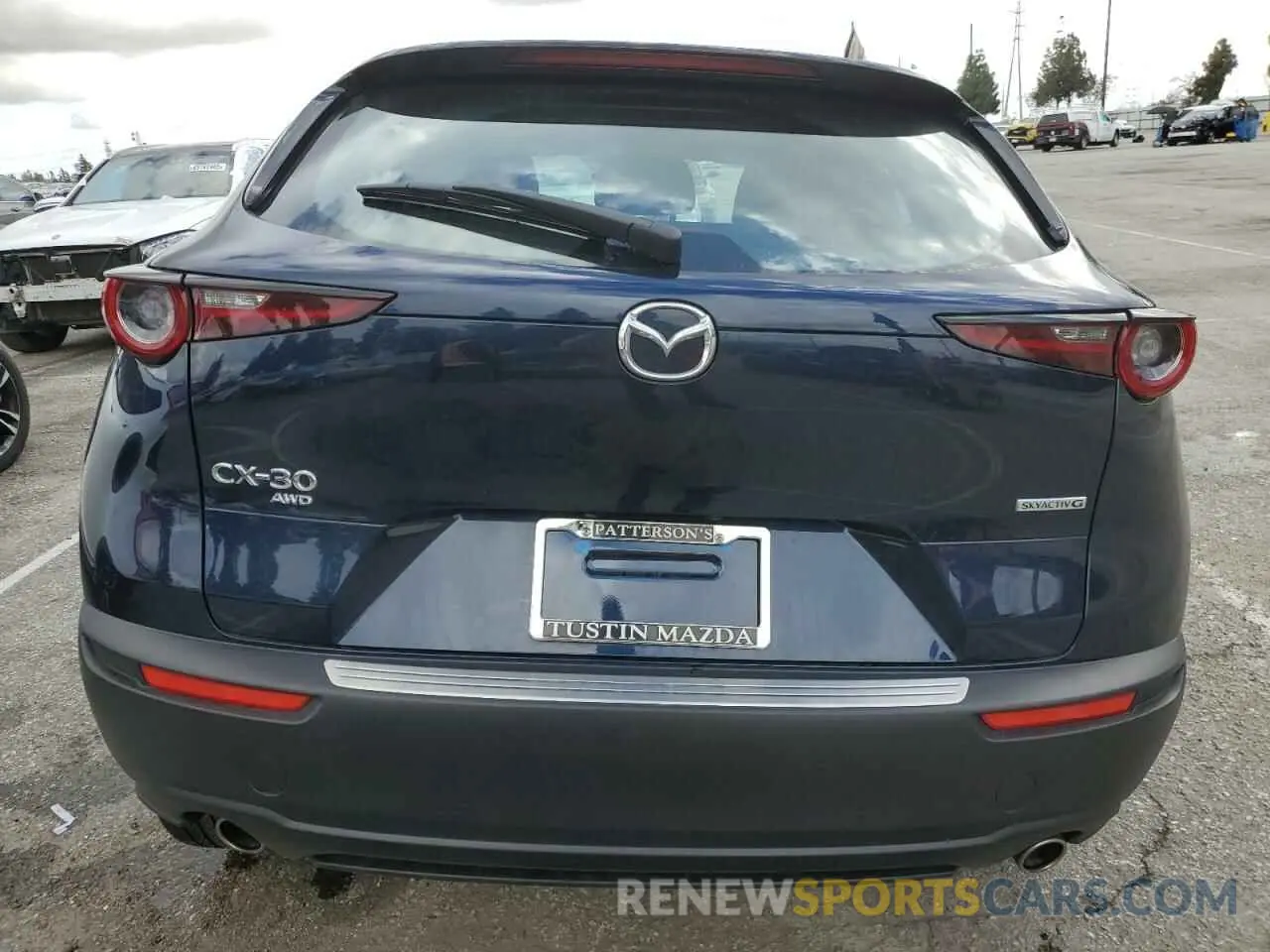 6 Photograph of a damaged car 3MVDMBAM5RM655105 MAZDA CX30 2024
