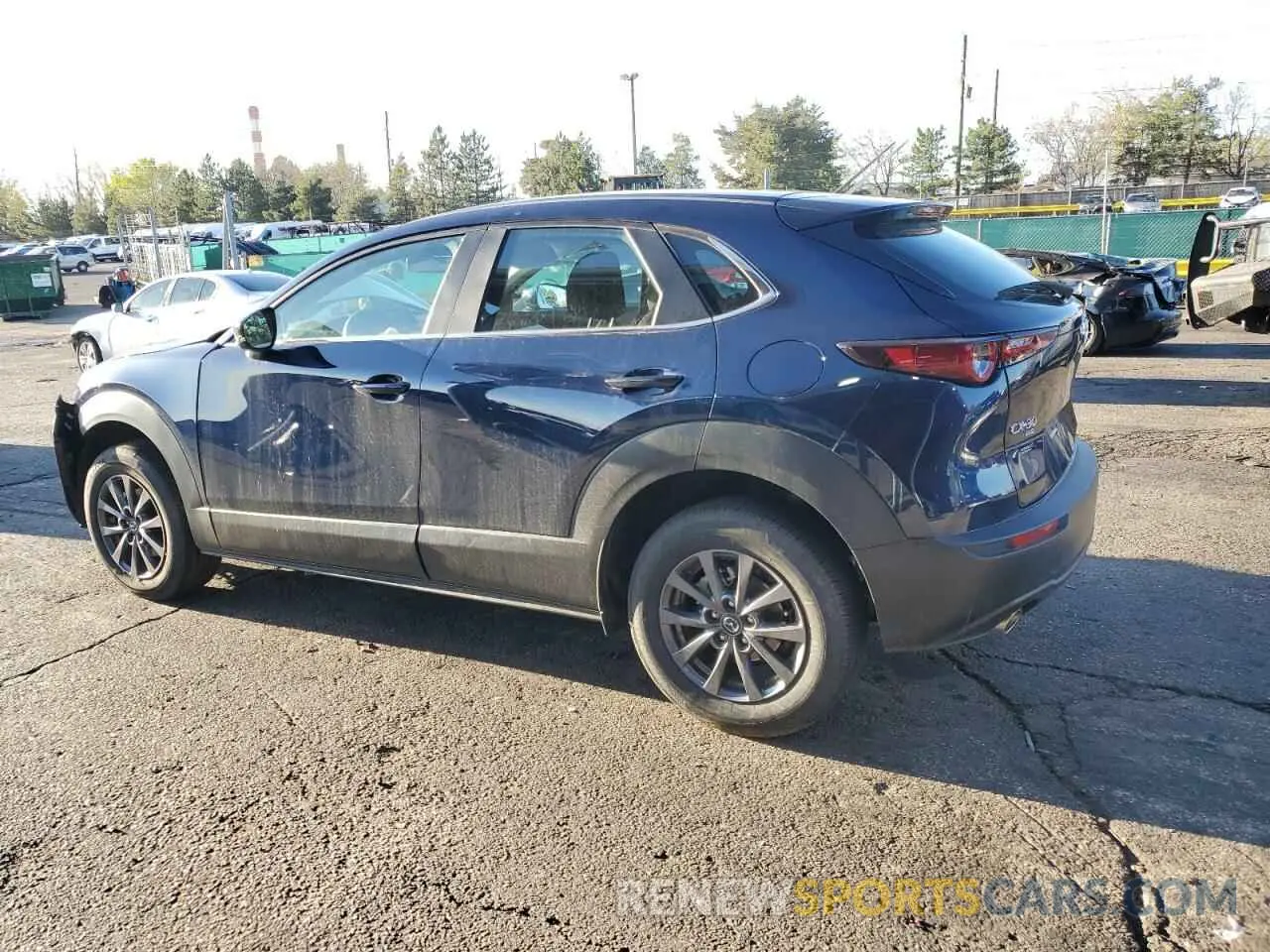 2 Photograph of a damaged car 3MVDMBAM5RM720275 MAZDA CX30 2024