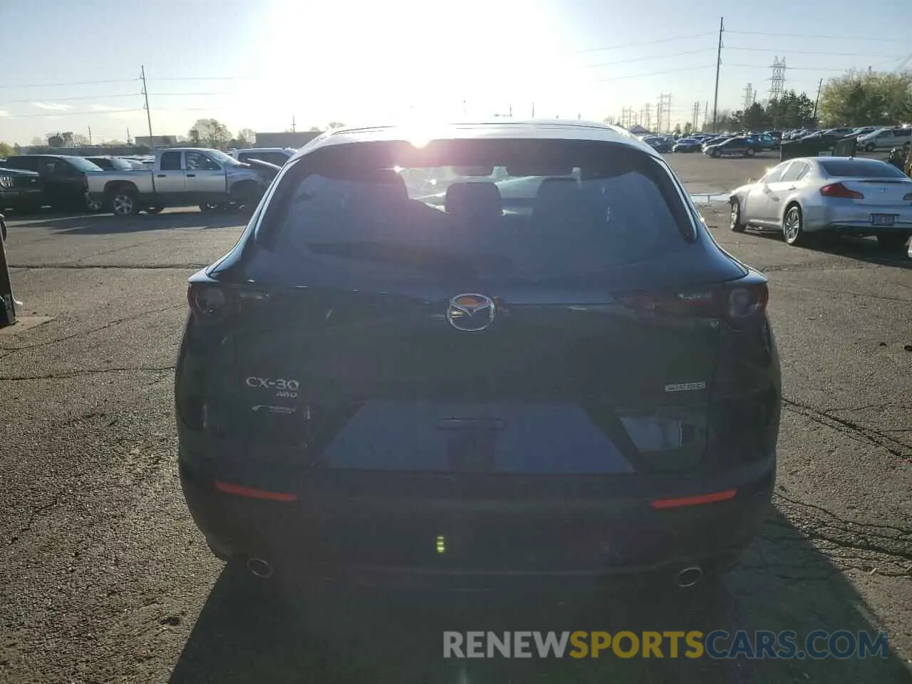 6 Photograph of a damaged car 3MVDMBAM5RM720275 MAZDA CX30 2024