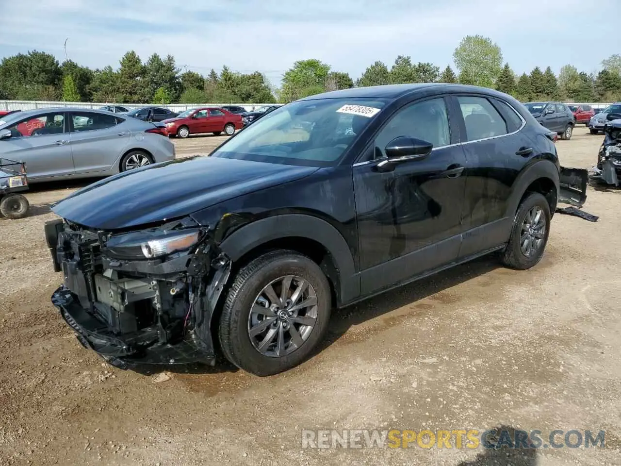 1 Photograph of a damaged car 3MVDMBAM7RM673718 MAZDA CX30 2024
