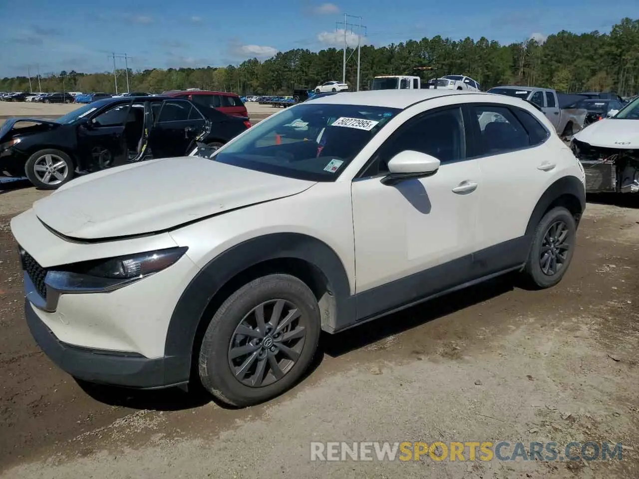 1 Photograph of a damaged car 3MVDMBAMXRM659652 MAZDA CX30 2024