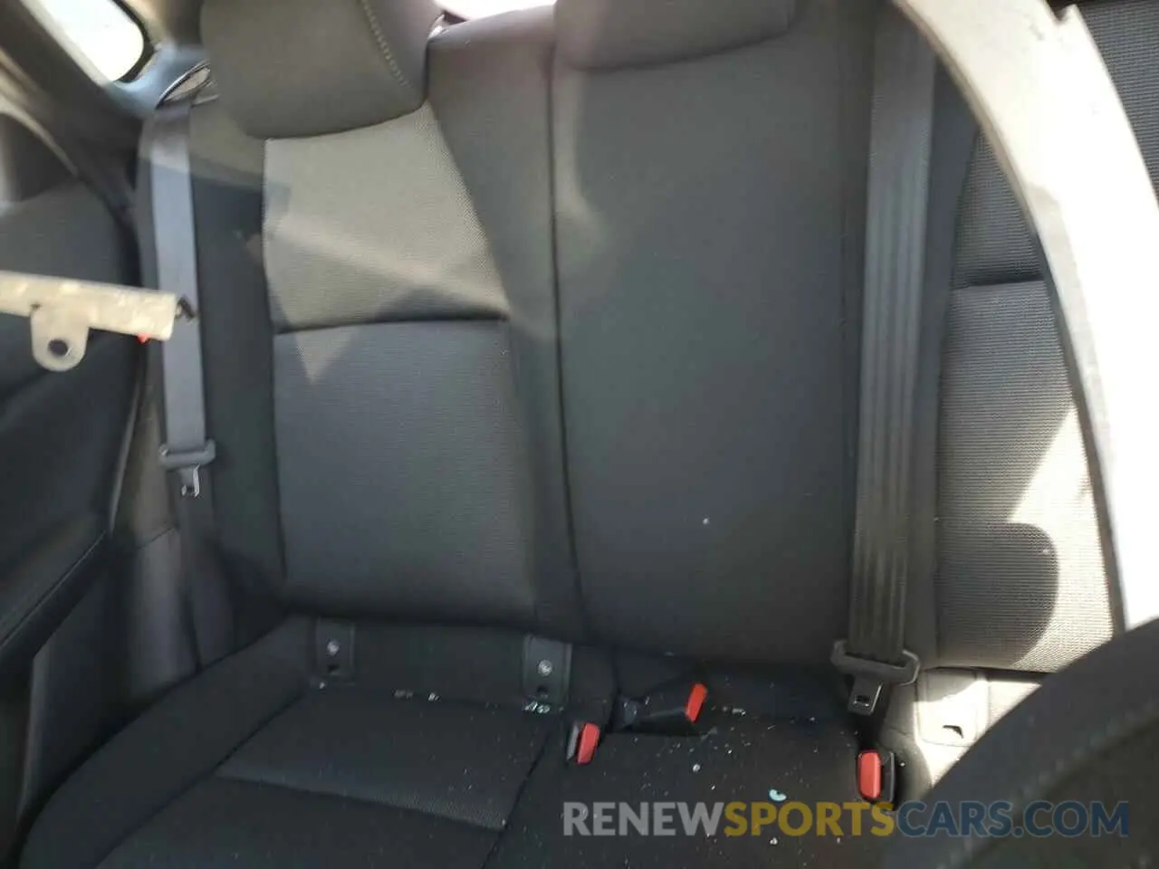 10 Photograph of a damaged car 3MVDMBAMXRM659652 MAZDA CX30 2024