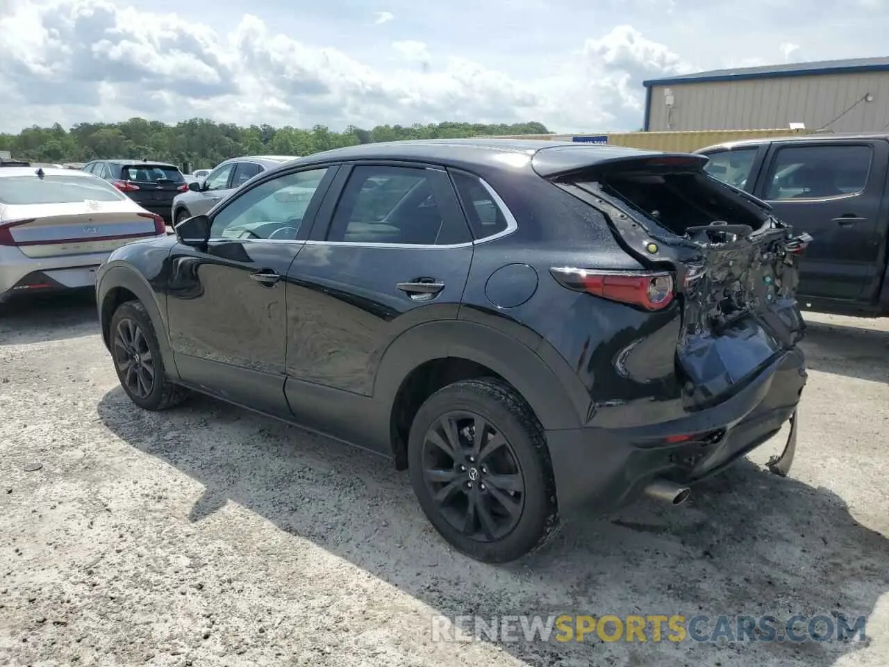 2 Photograph of a damaged car 3MVDMBBM0RM651770 MAZDA CX30 2024