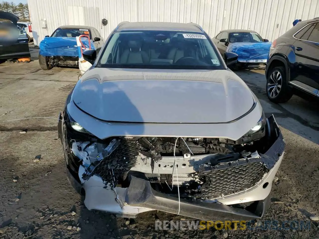 5 Photograph of a damaged car 3MVDMBBM0RM721042 MAZDA CX30 2024