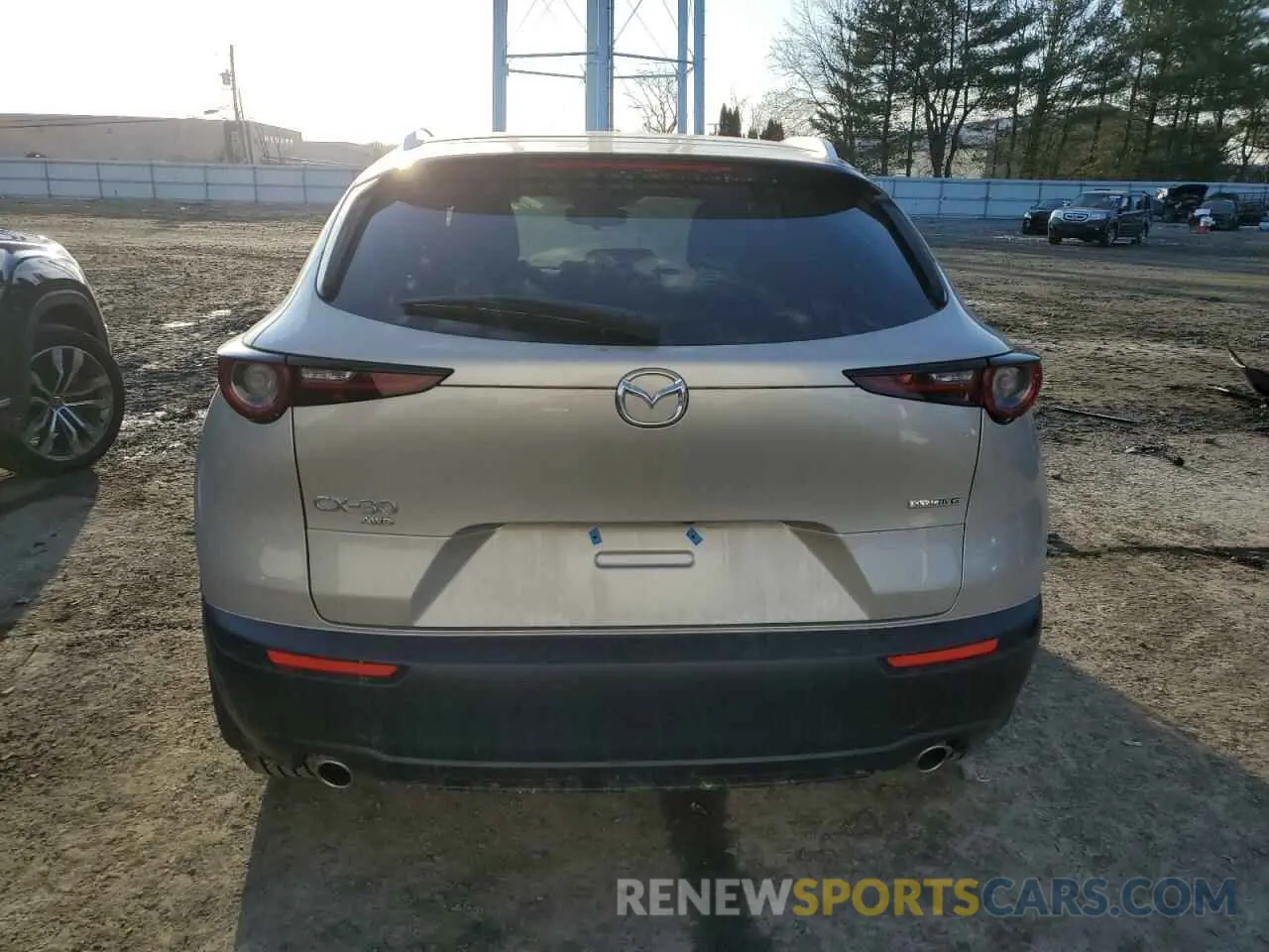 6 Photograph of a damaged car 3MVDMBBM0RM721042 MAZDA CX30 2024