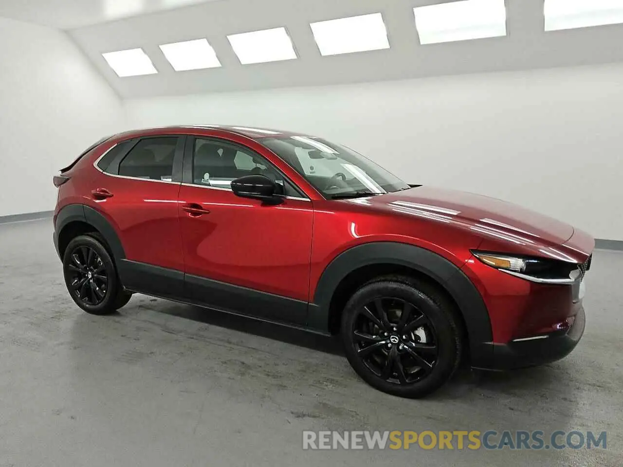 4 Photograph of a damaged car 3MVDMBBM1RM626327 MAZDA CX30 2024