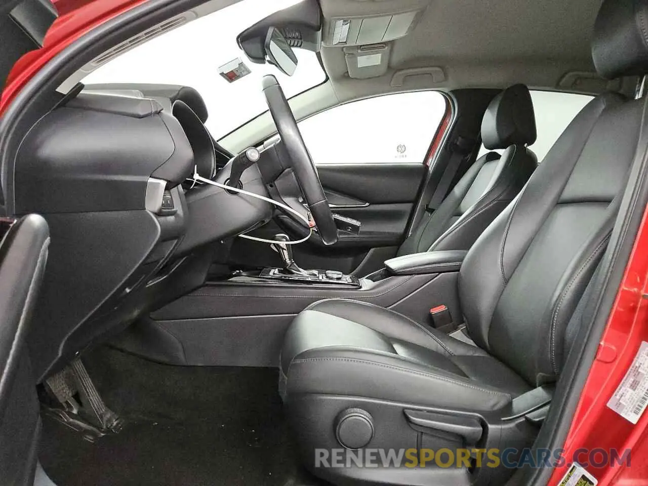 7 Photograph of a damaged car 3MVDMBBM1RM626327 MAZDA CX30 2024
