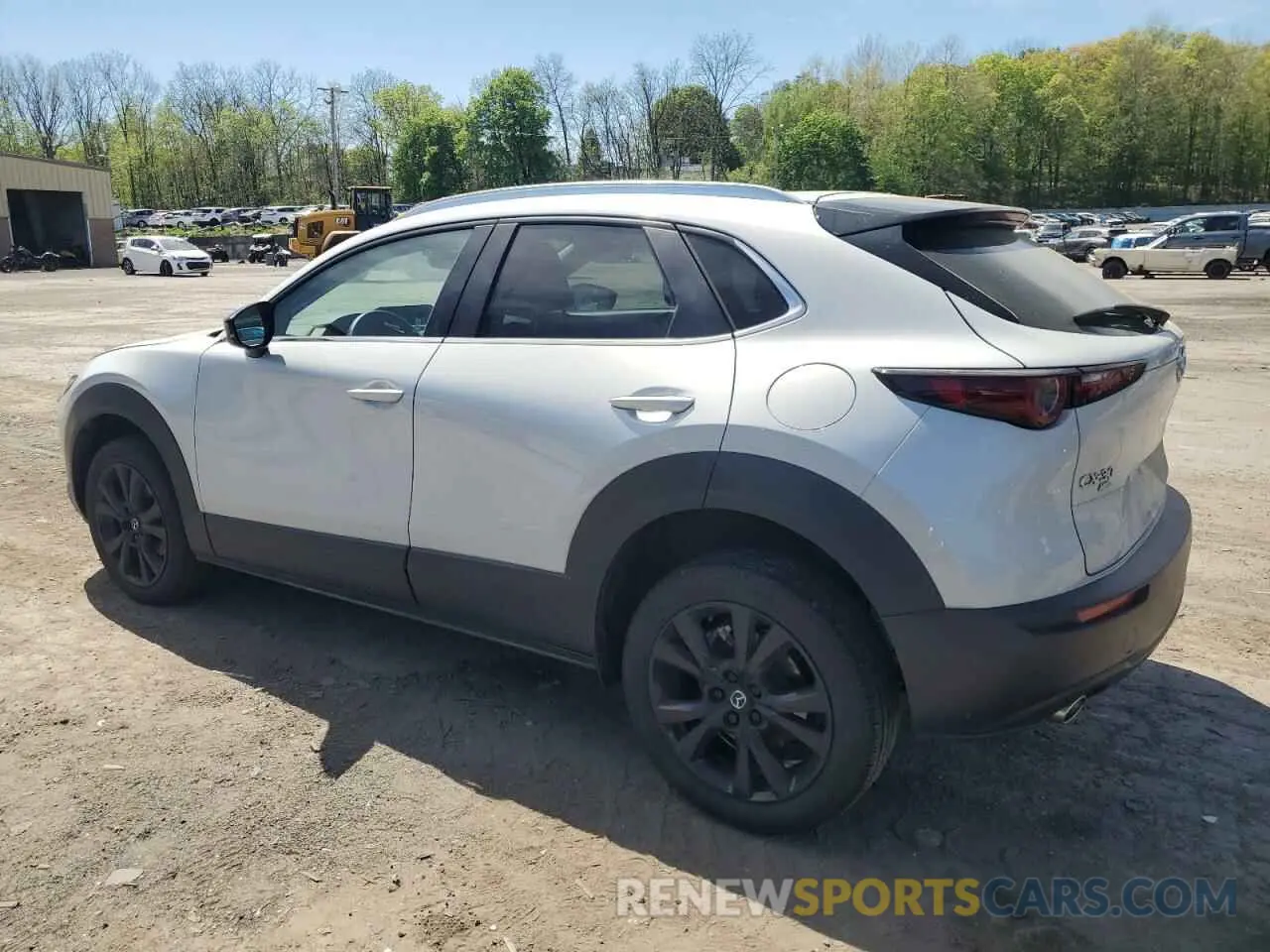 2 Photograph of a damaged car 3MVDMBBM1RM647338 MAZDA CX30 2024