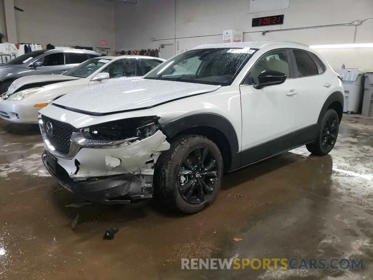 1 Photograph of a damaged car 3MVDMBBM1RM715881 MAZDA CX30 2024