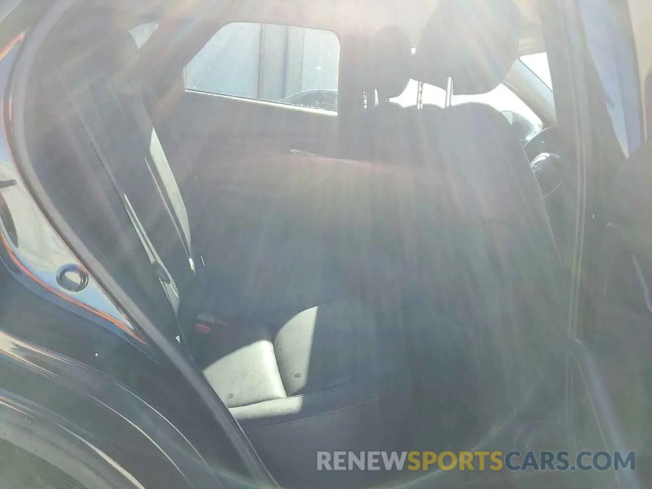 11 Photograph of a damaged car 3MVDMBBM2RM655318 MAZDA CX30 2024