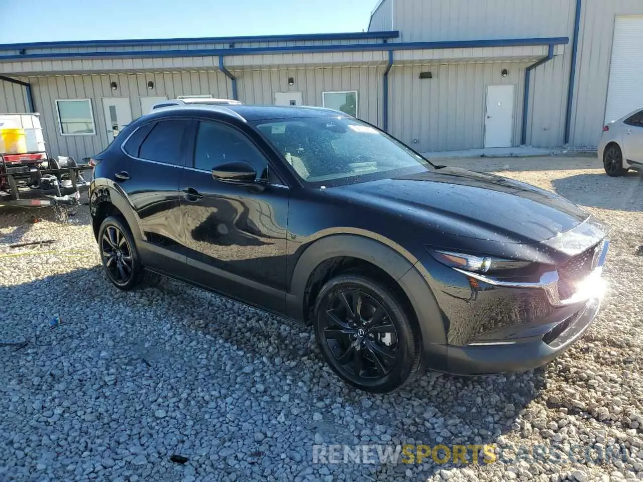 4 Photograph of a damaged car 3MVDMBBM2RM655318 MAZDA CX30 2024