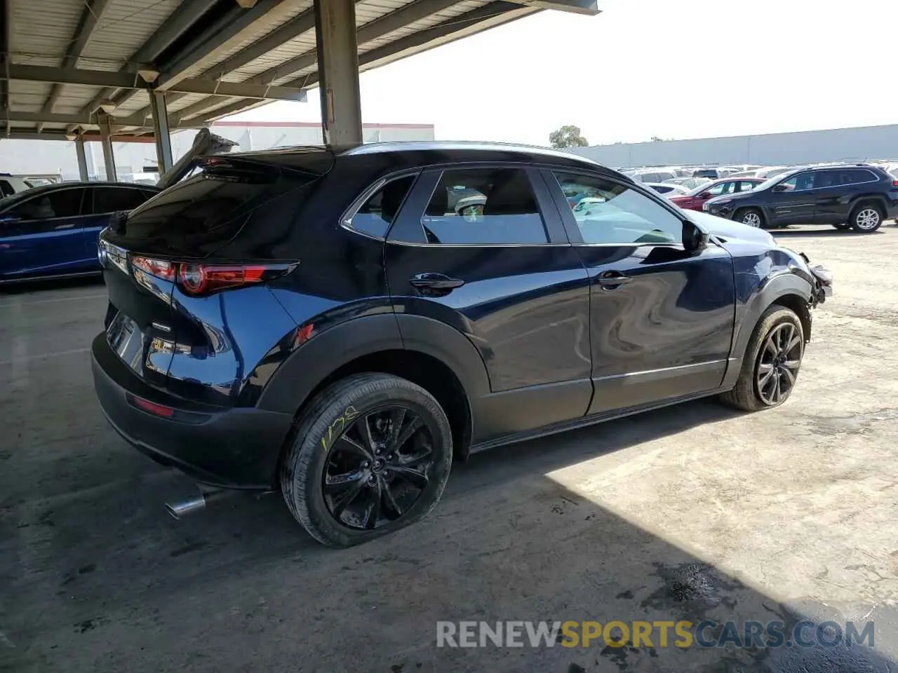 3 Photograph of a damaged car 3MVDMBBM2RM696645 MAZDA CX30 2024