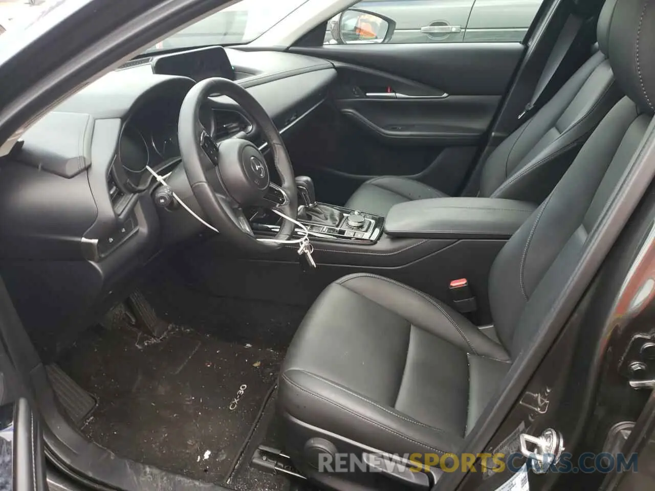 7 Photograph of a damaged car 3MVDMBBM3RM624935 MAZDA CX30 2024