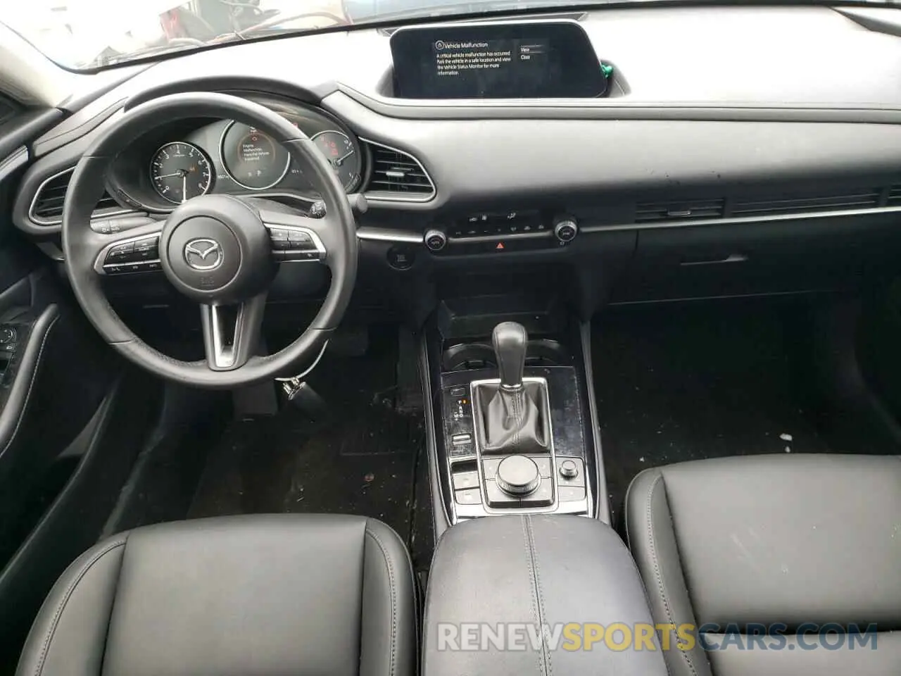 8 Photograph of a damaged car 3MVDMBBM3RM624935 MAZDA CX30 2024