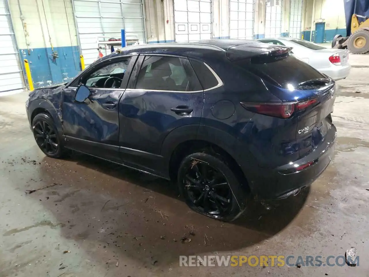 2 Photograph of a damaged car 3MVDMBBM3RM718961 MAZDA CX30 2024
