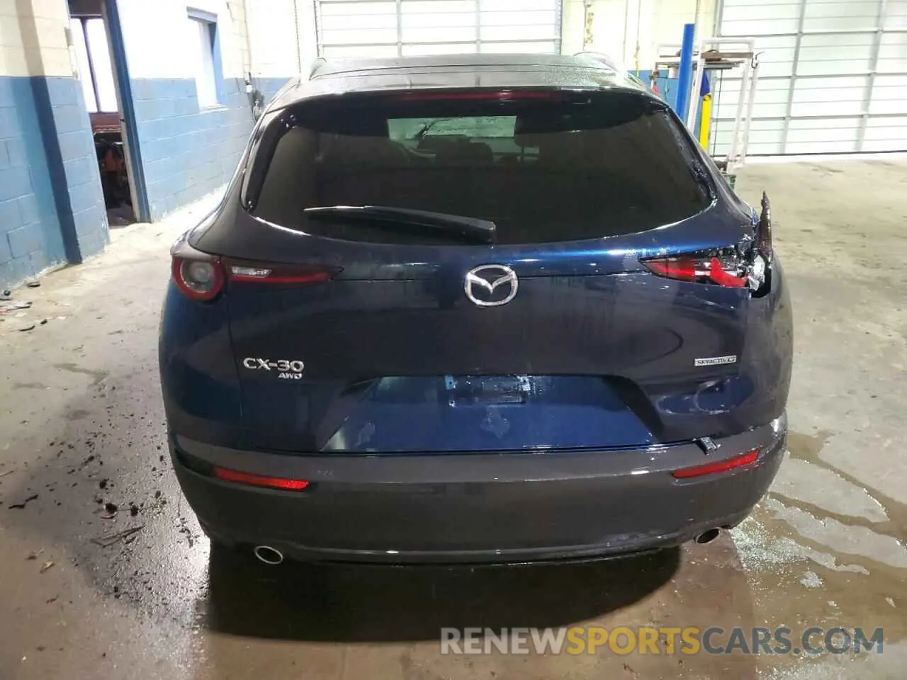 6 Photograph of a damaged car 3MVDMBBM3RM718961 MAZDA CX30 2024