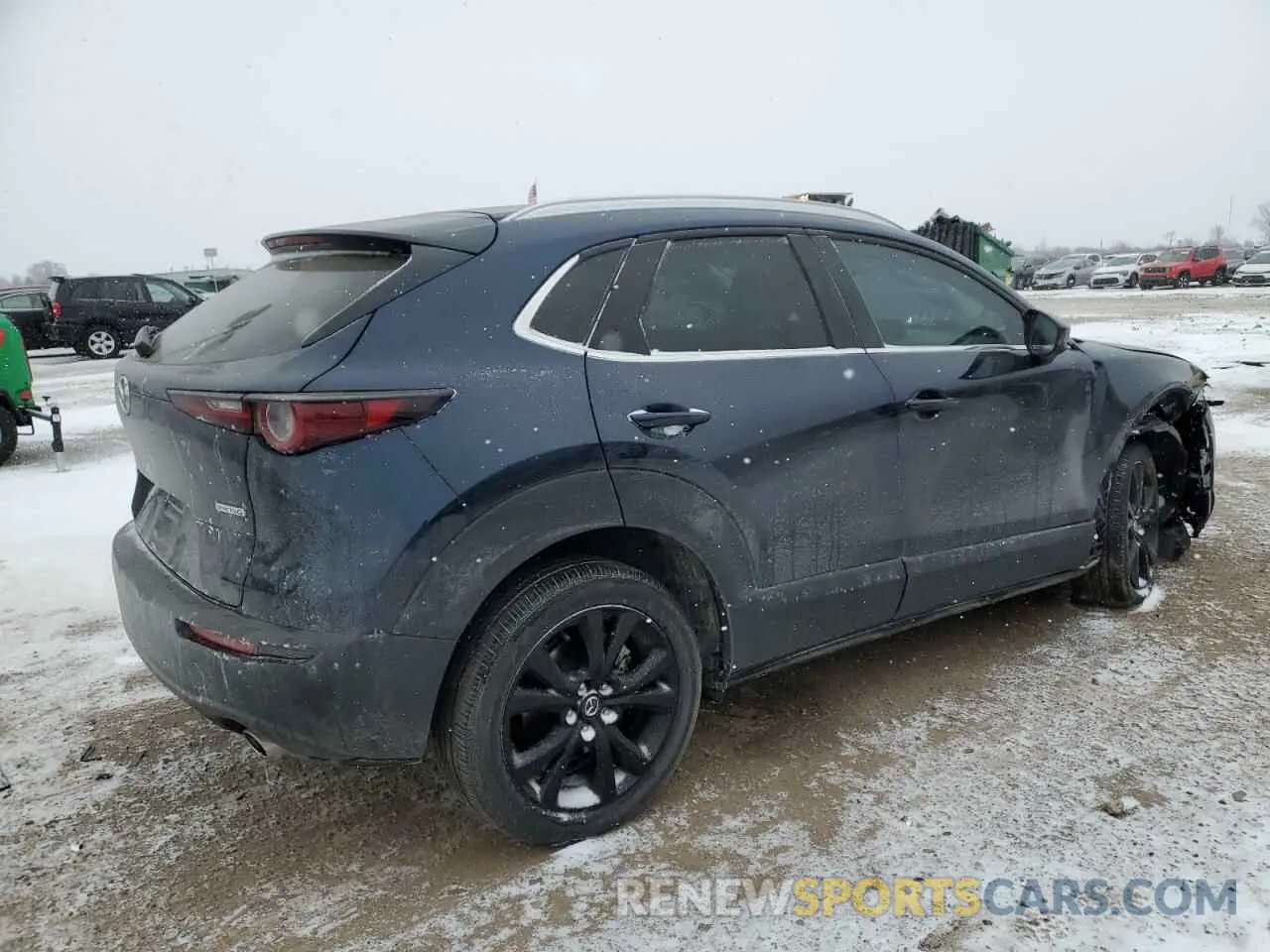 3 Photograph of a damaged car 3MVDMBBM4RM607867 MAZDA CX30 2024